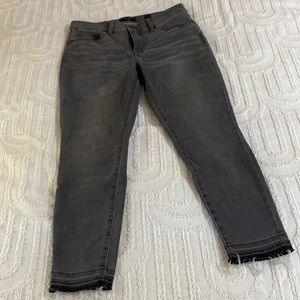 Lucky Brand grey jeans size 12/31 ankle